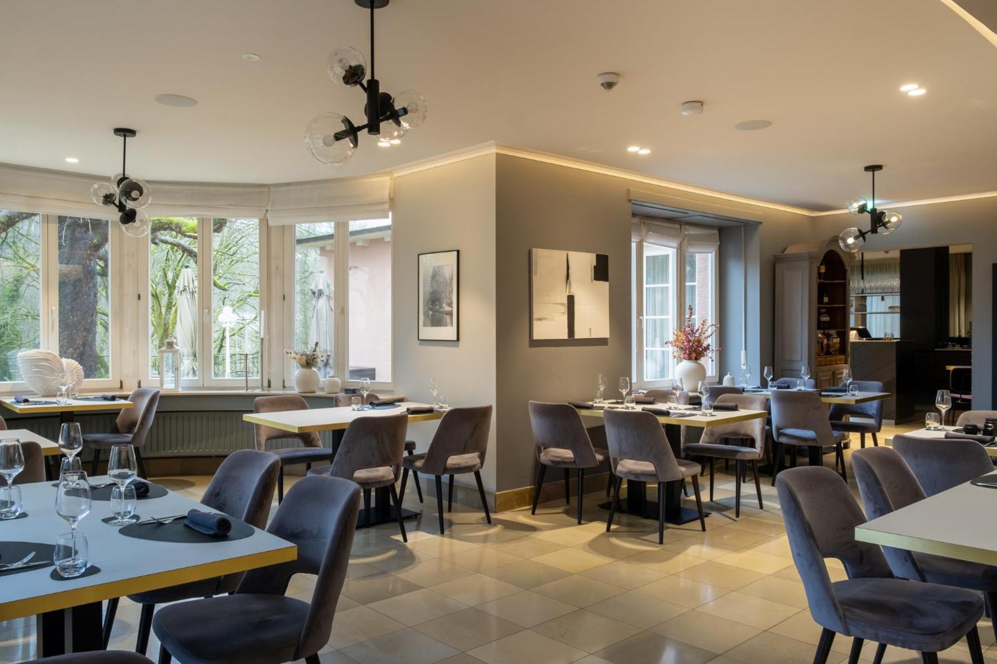 Hotel-Restaurant Beim Schlass Wiltz Zewnętrze zdjęcie