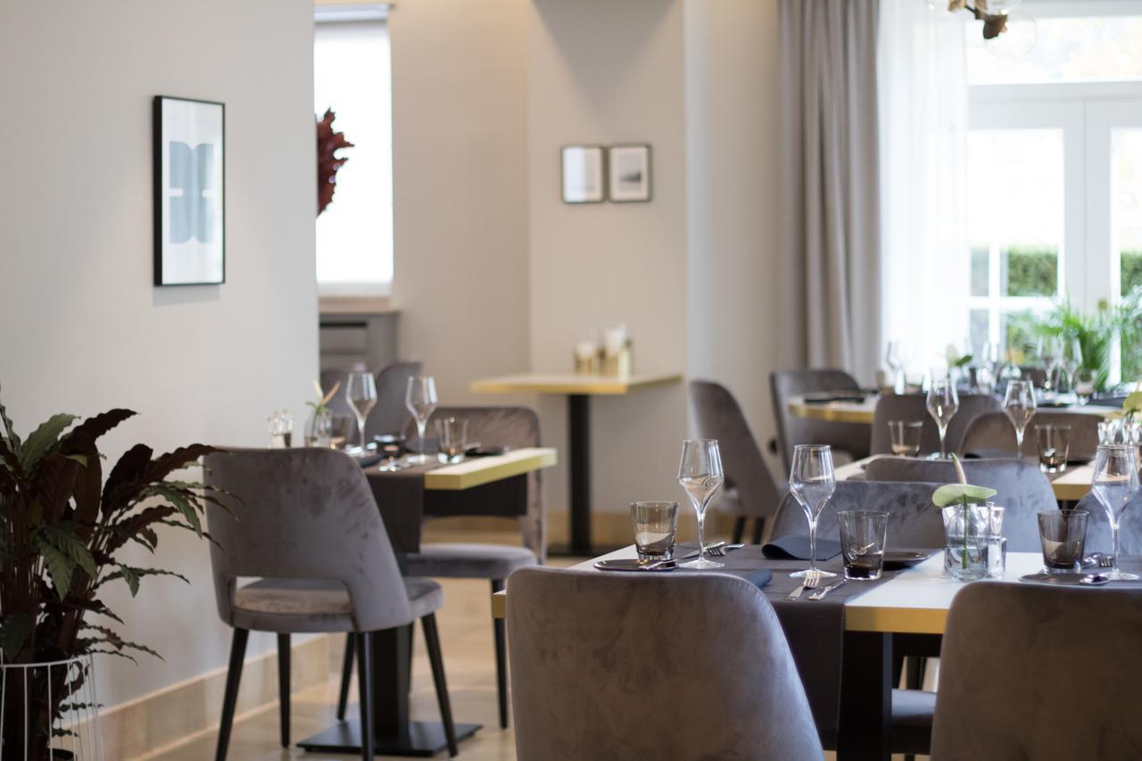 Hotel-Restaurant Beim Schlass Wiltz Zewnętrze zdjęcie
